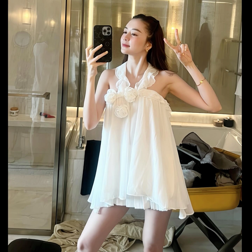 Hình ảnh mới giúp trả lời câu hỏi Thiều Bảo Trang là ai
