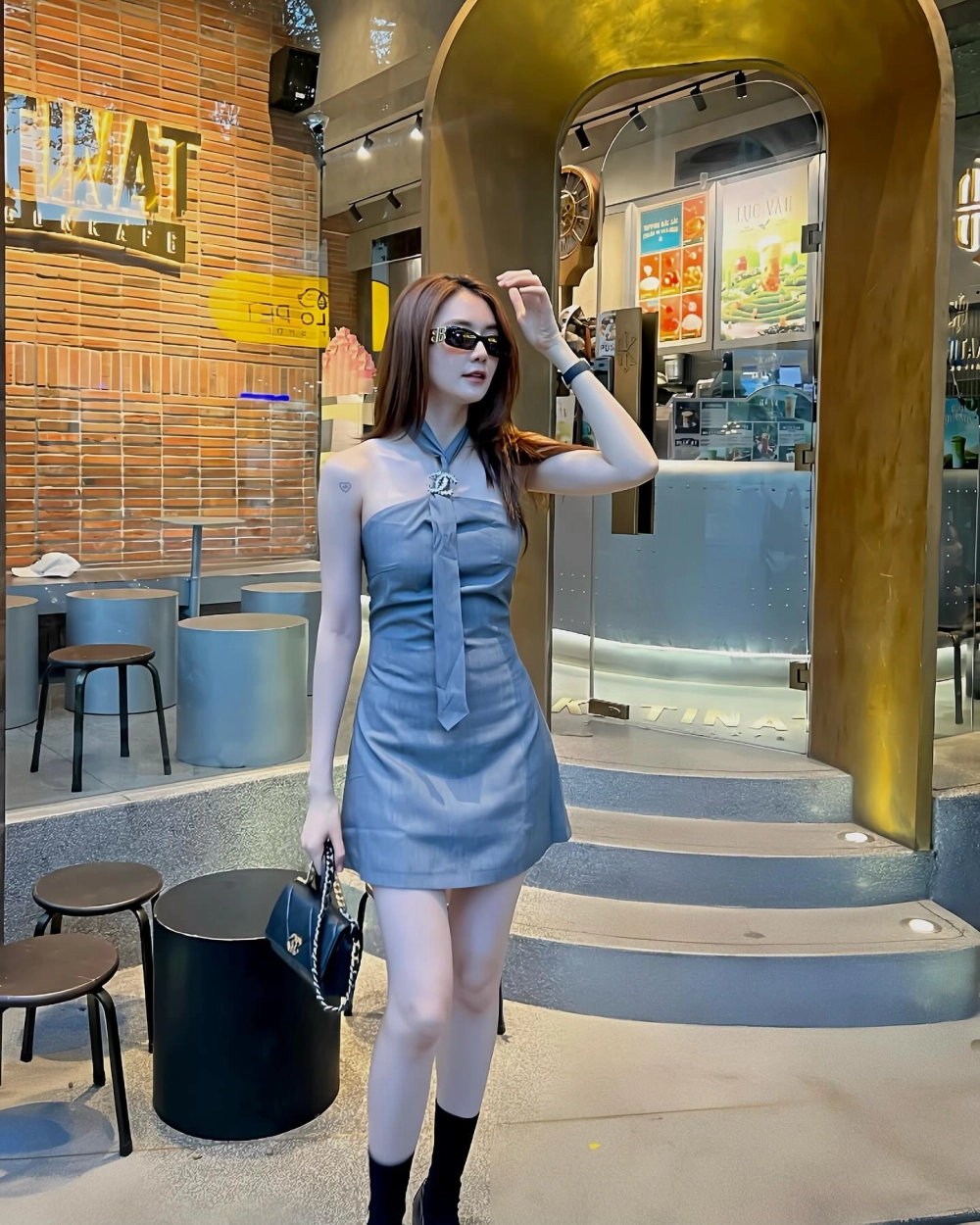 Ảnh hậu trường hé lộ Thiều Bảo Trang tên thật ít ai biết