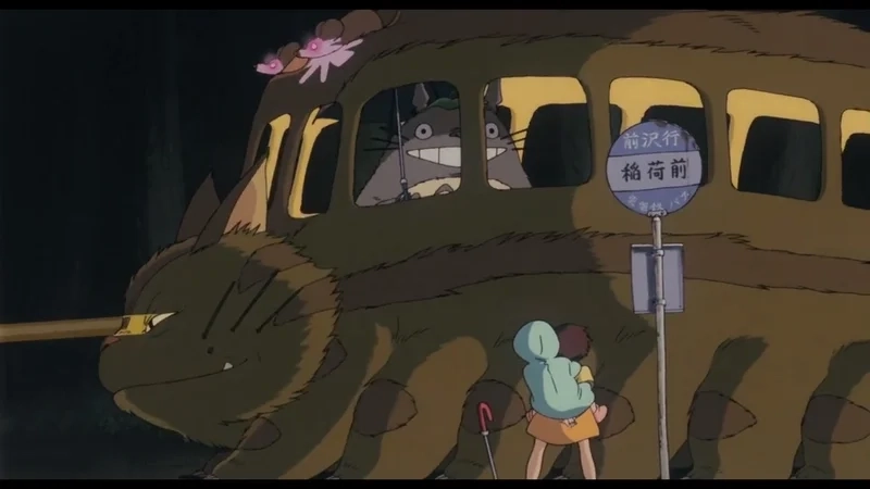 Cùng trở về tuổi thơ với thế giới hàng xóm Totoro