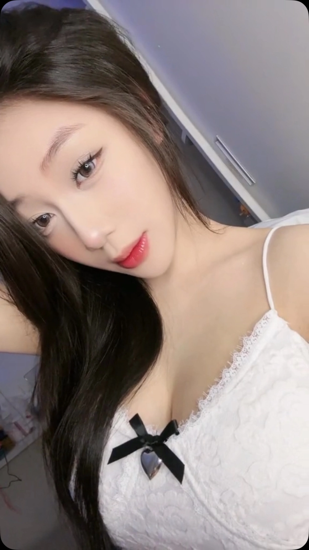 Viral video Trần Hà Linh full album làm náo loạn mạng xã hội