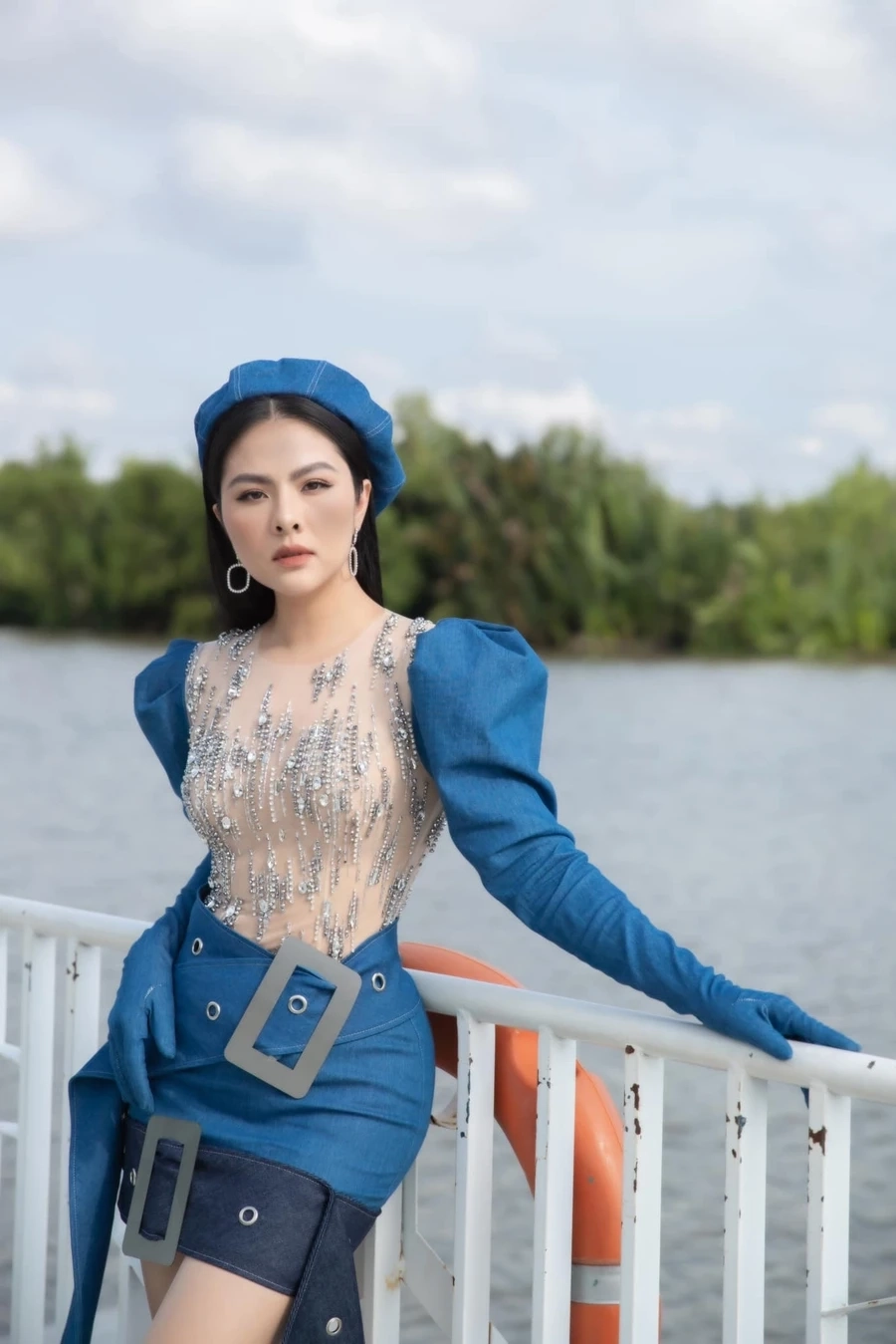 Vân Trang Official là kênh chính thức cập nhật những hoạt động mới nhất