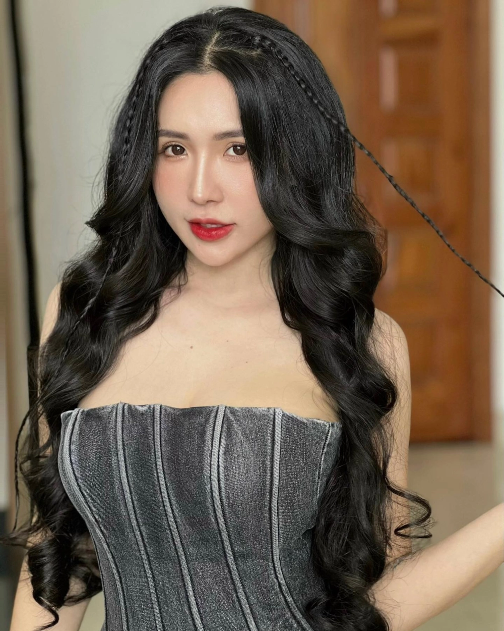 Tìm hiểu chân dung nổi bật của Viên Vibi La Ai