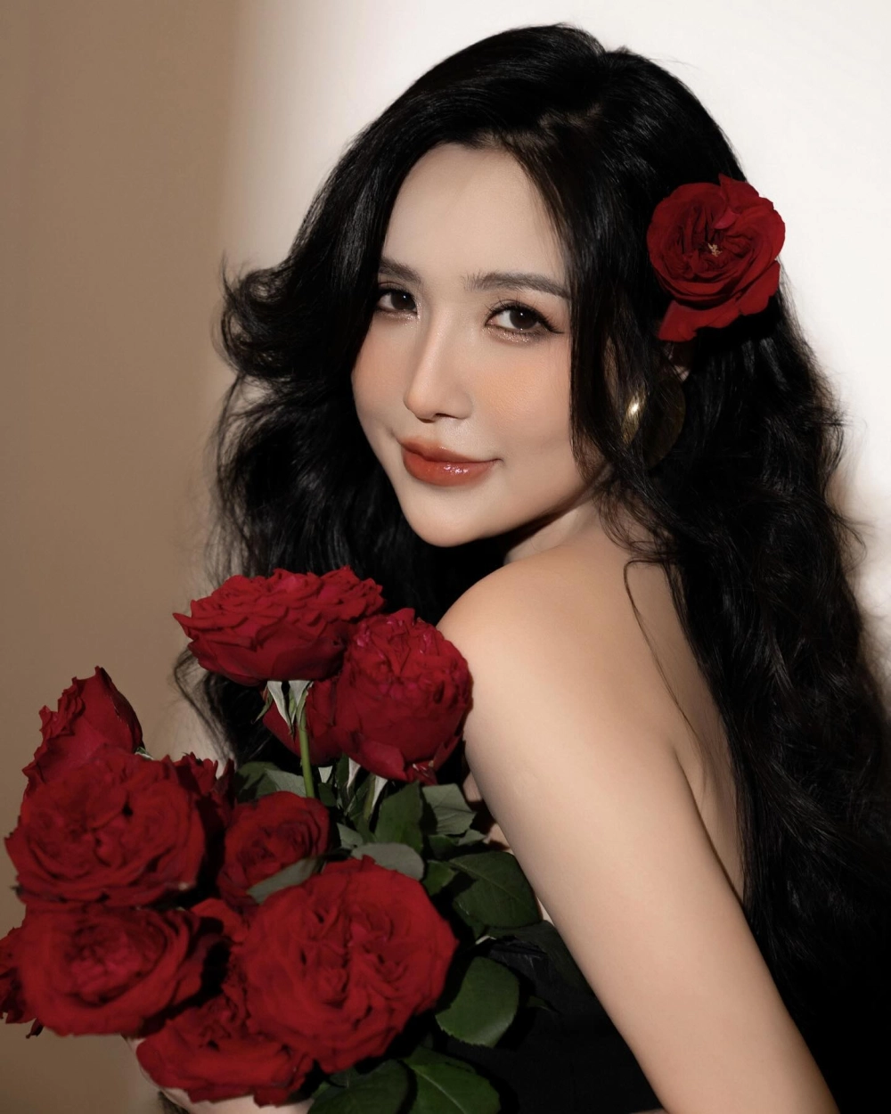 Ảnh gợi mở câu hỏi quen thuộc Viên Vibi Làm Nghề Gì