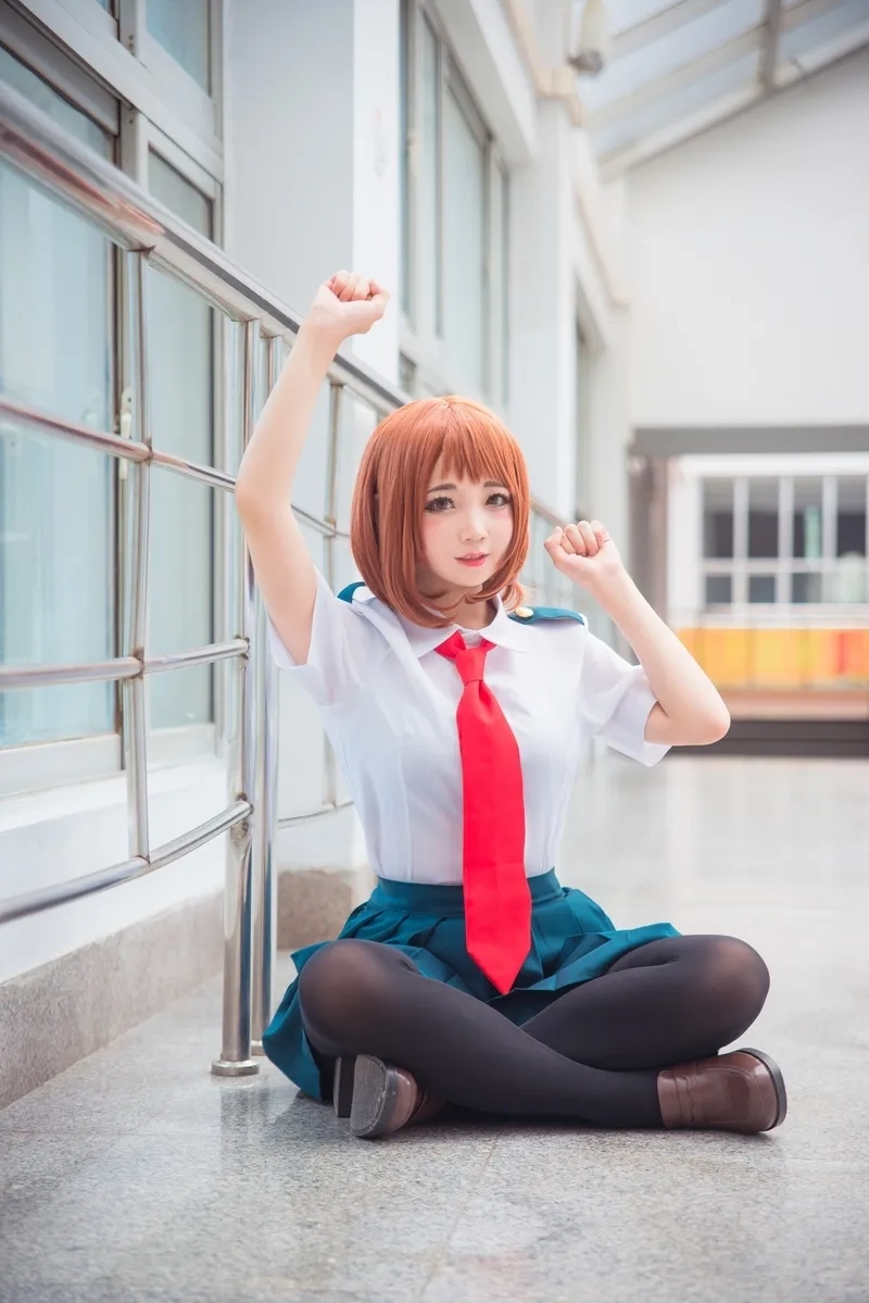 Cosplay Ochako cực chất với tạo hình chuẩn nguyên tác