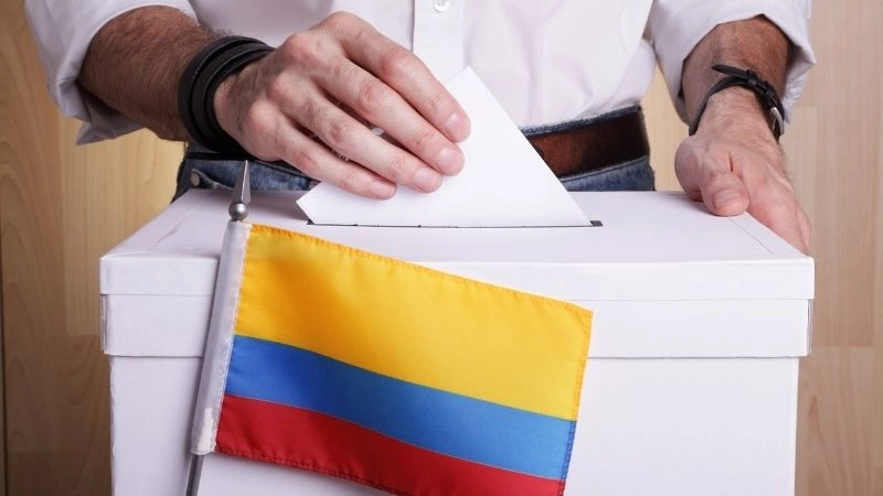 Chính trị Colombia là gì