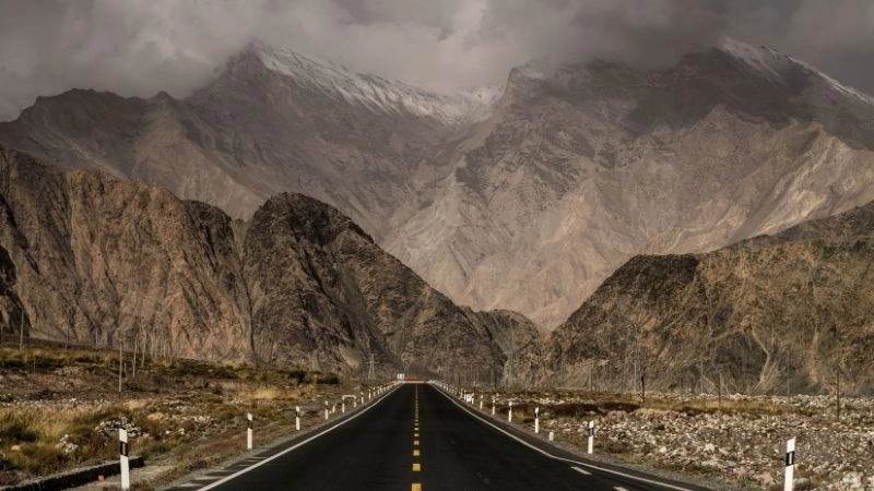 Đường cao tốc Pamir thuộc Con đường Tơ lụa