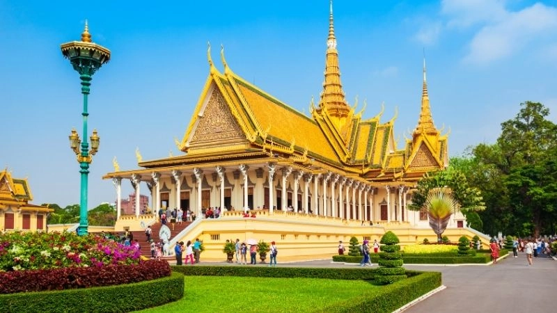 Cung điện hoàng gia Phnom Penh