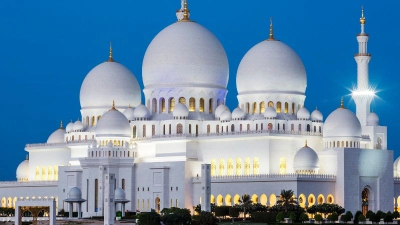 Du lịch UAE nổi bật với Sheikh Zayed