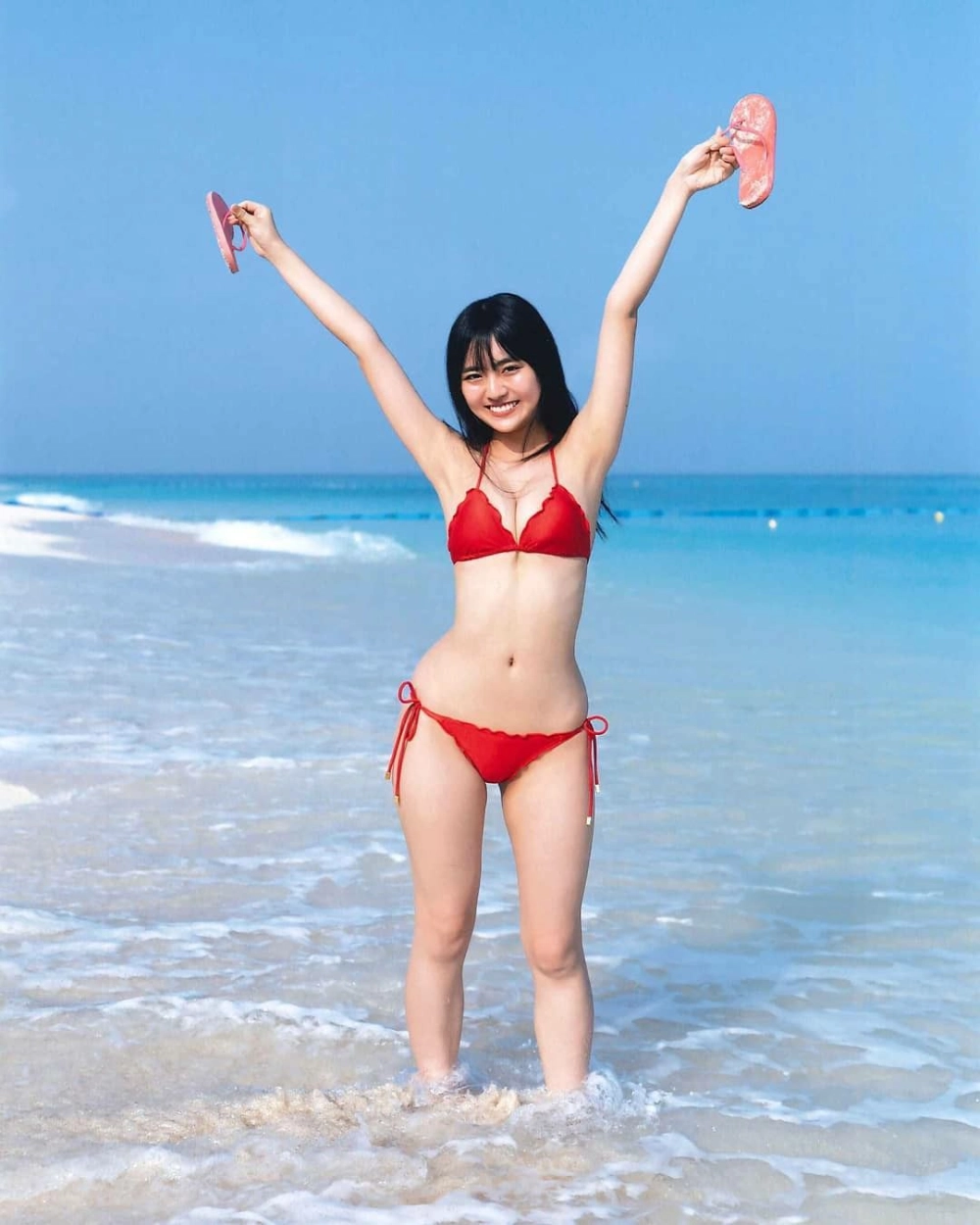 Ảnh gái xinh One Piece mặc bikini mang nét đẹp sexy quyến rũ mê hoặc.