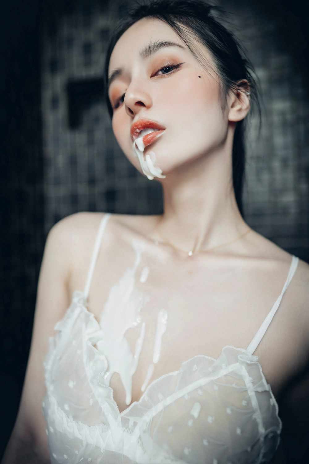 Ảnh gái sexy mặc bikini toát lên vẻ đẹp gợi cảm quyến rũ mê hoặc.