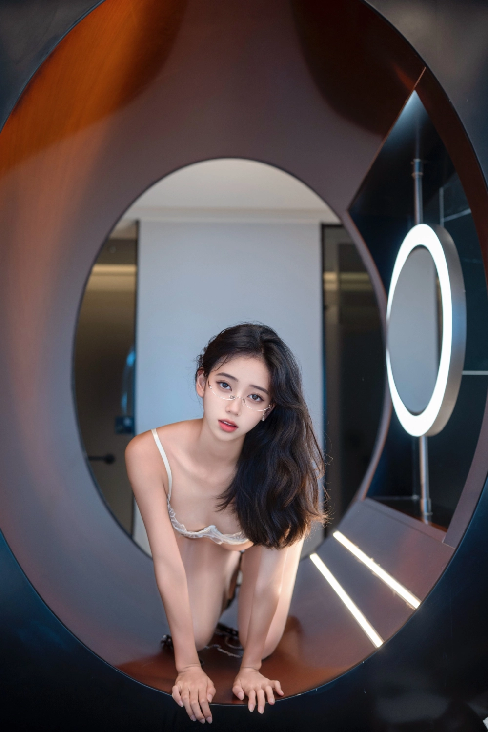 Ảnh gái múp mặc bikini thể hiện nét đẹp sexy nóng bỏng đầy sức hút.