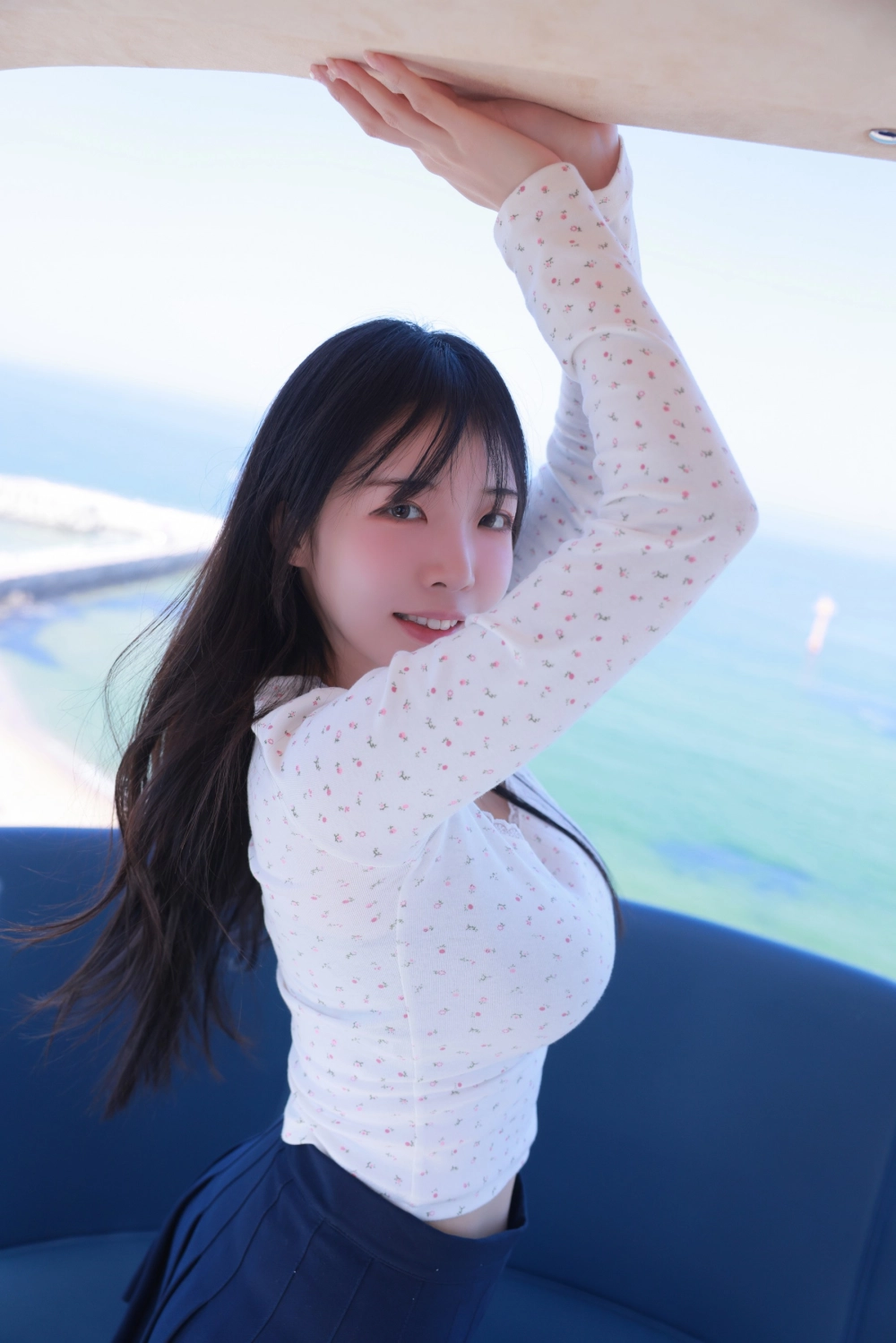 Ảnh gái khỏa thân sexy thể hiện nét đẹp gợi cảm bốc lửa đầy thu hút.