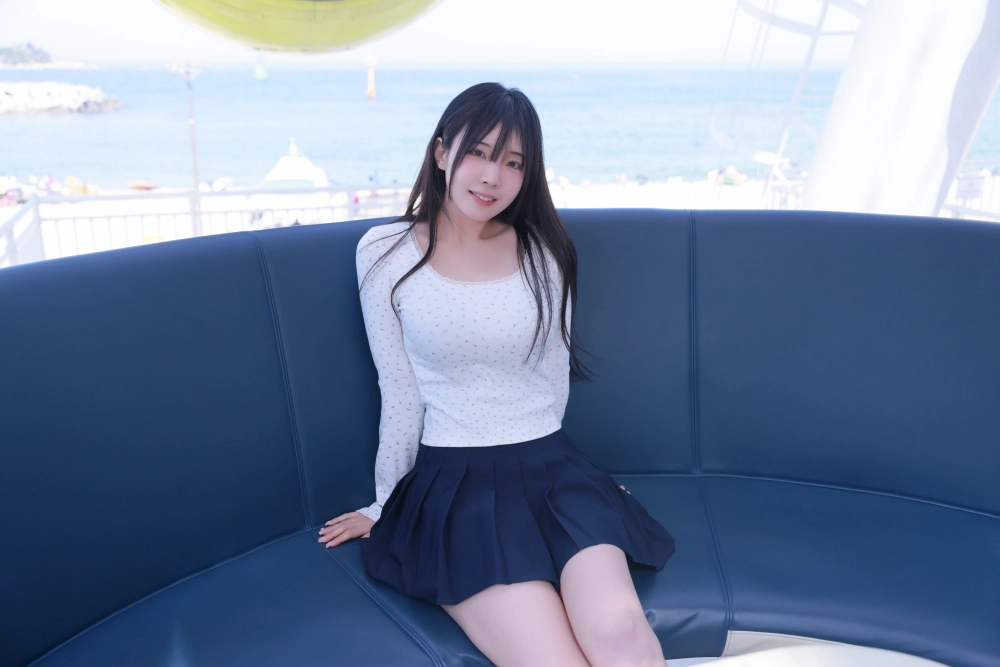 Ảnh gái sexy khiêu dâm mang nét đẹp gợi cảm táo bạo đầy thu hút.