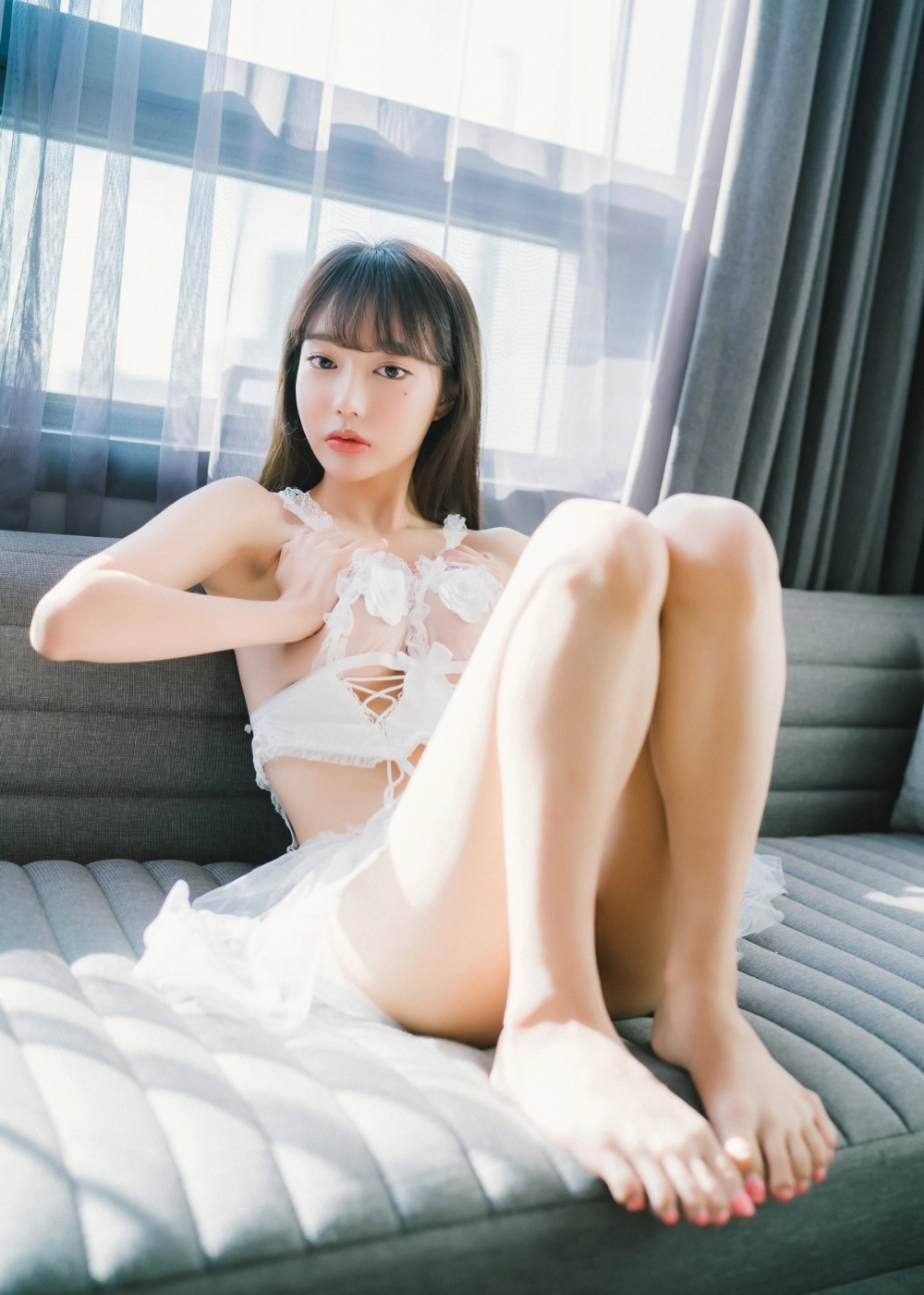 Sex gái xinh VN show vú mang nét đẹp gợi cảm táo bạo đầy sức hút.