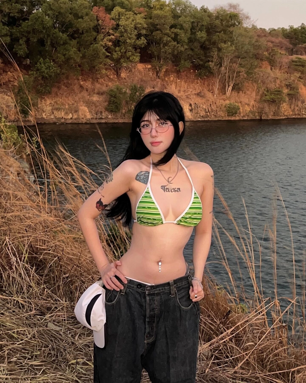 Cô gái xinh đẹp nhất việt nam nóng bỏng cuốn hút