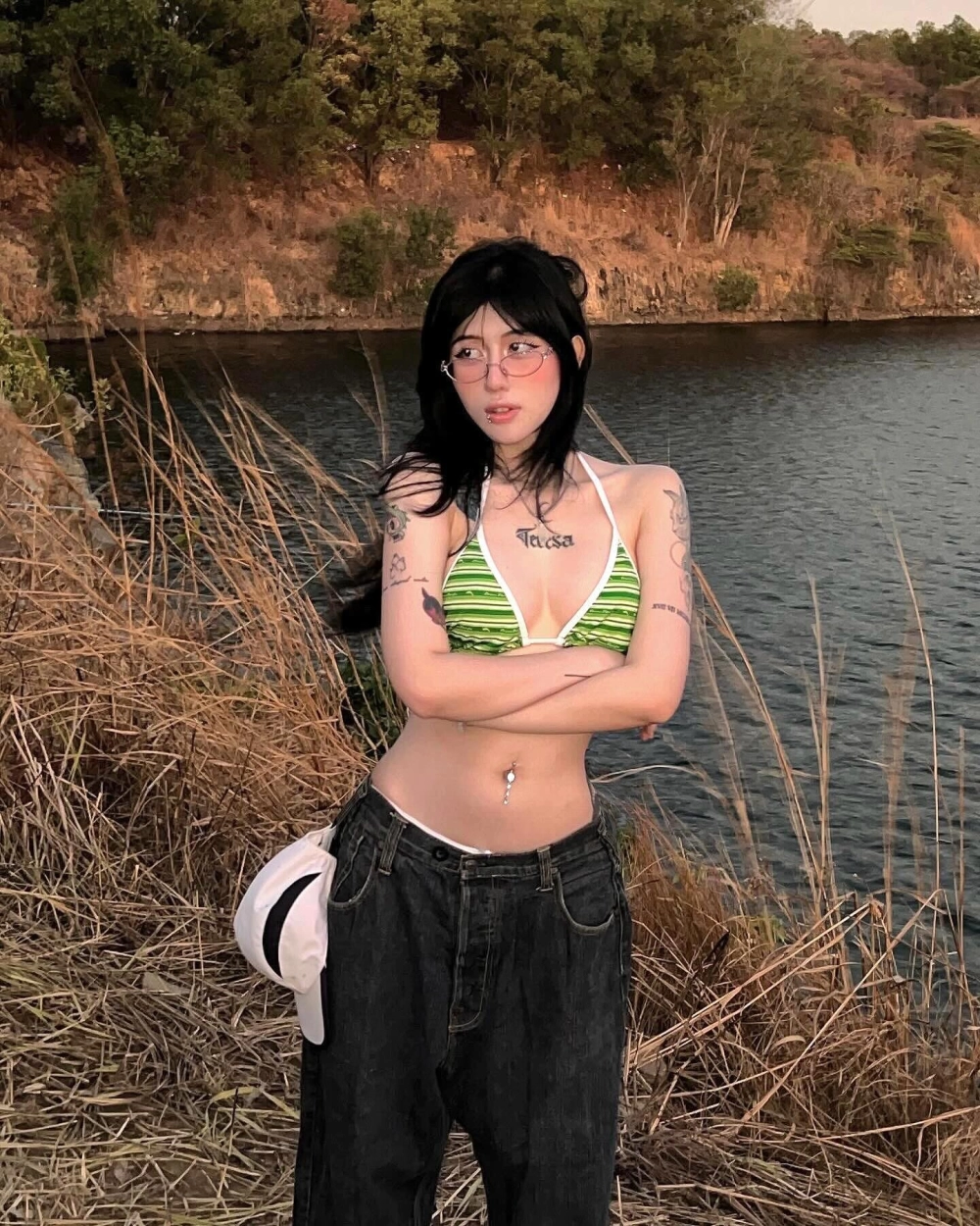 Cô gái xinh đẹp việt nam quyến rũ tuyệt vời