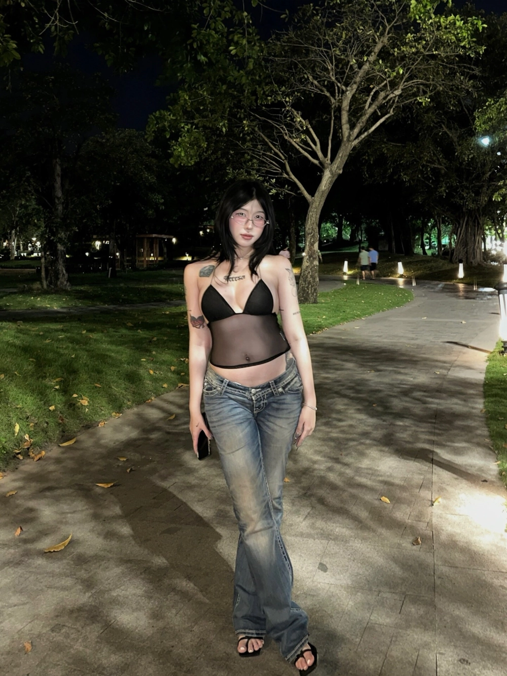 Cute hình ảnh gái đẹp tóc dài quyến rũ mê hoặc