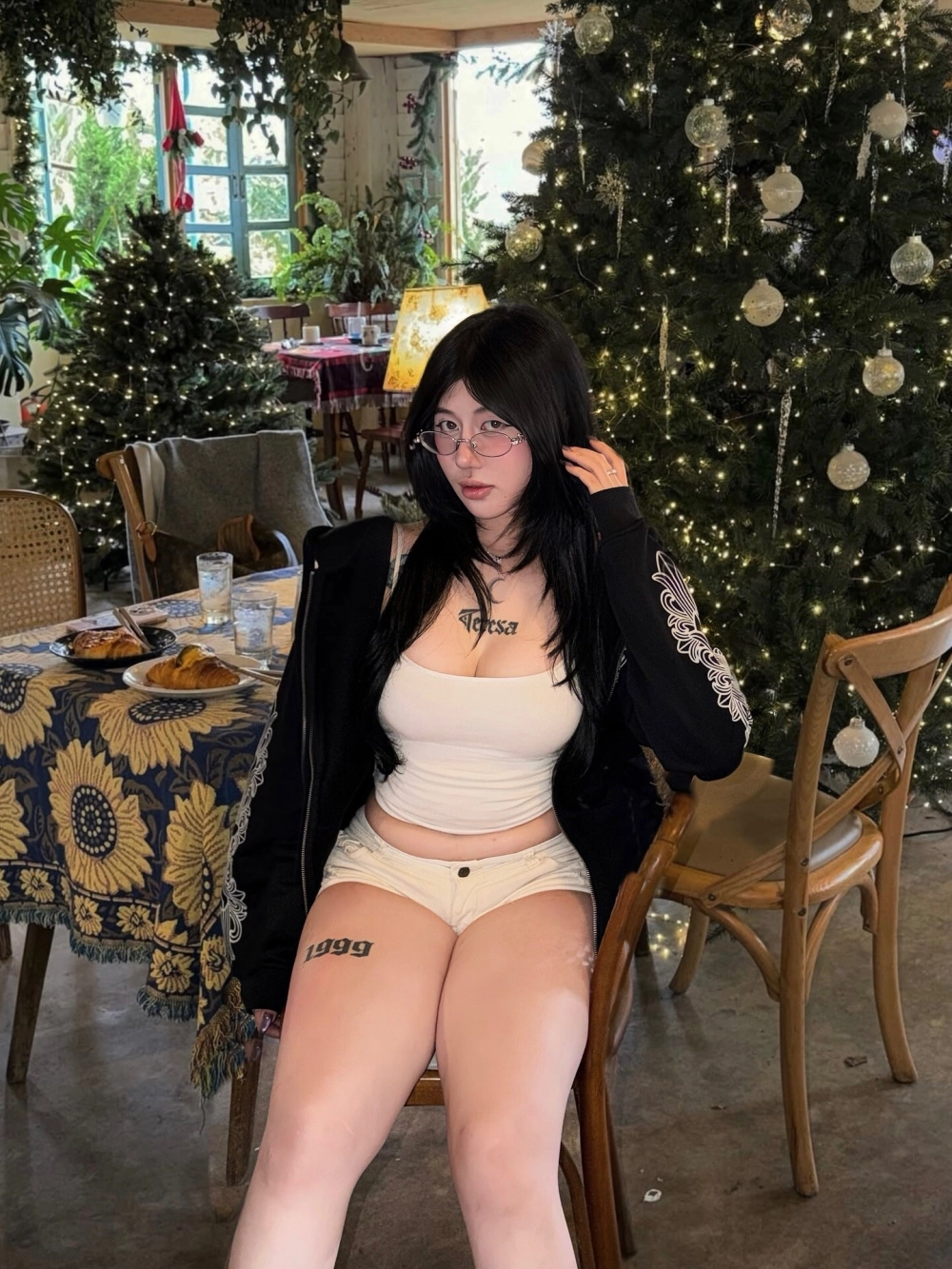 Hình xinh cute quyến rũ thân hình mê hoặc