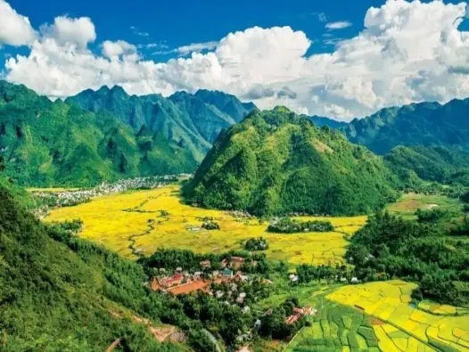 Hòa bình và giá trị nhân văn trong văn hóa các dân tộc