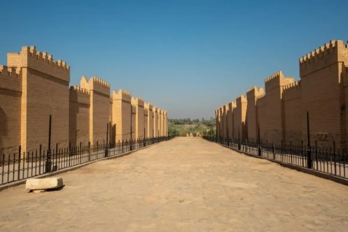 Khám phá Babylon với kiến trúc cổ và di sản lịch sử độc đáo
