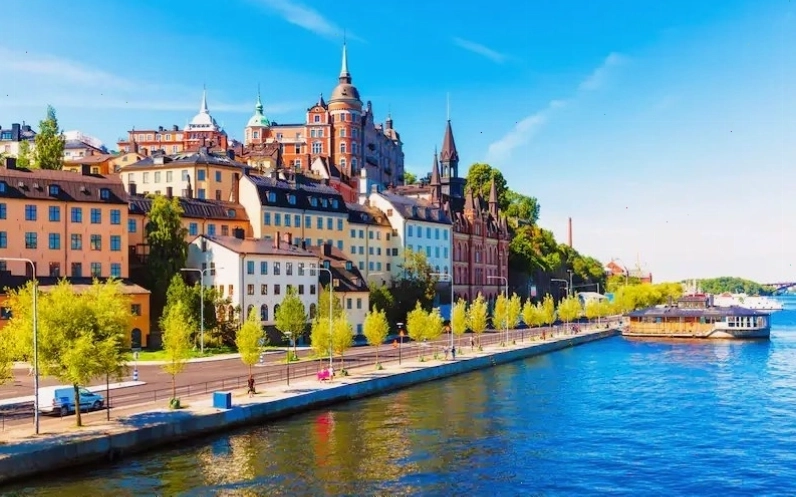 Cầu Charles bắc qua sông Vltava ở Praha