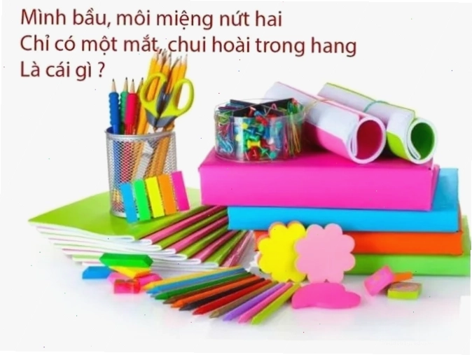 Cuốn vở ghi chép bài học