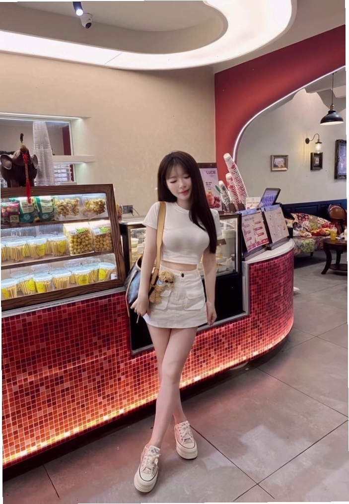 Gái xinh nhất Việt Nam theo phong cách hiện đại
