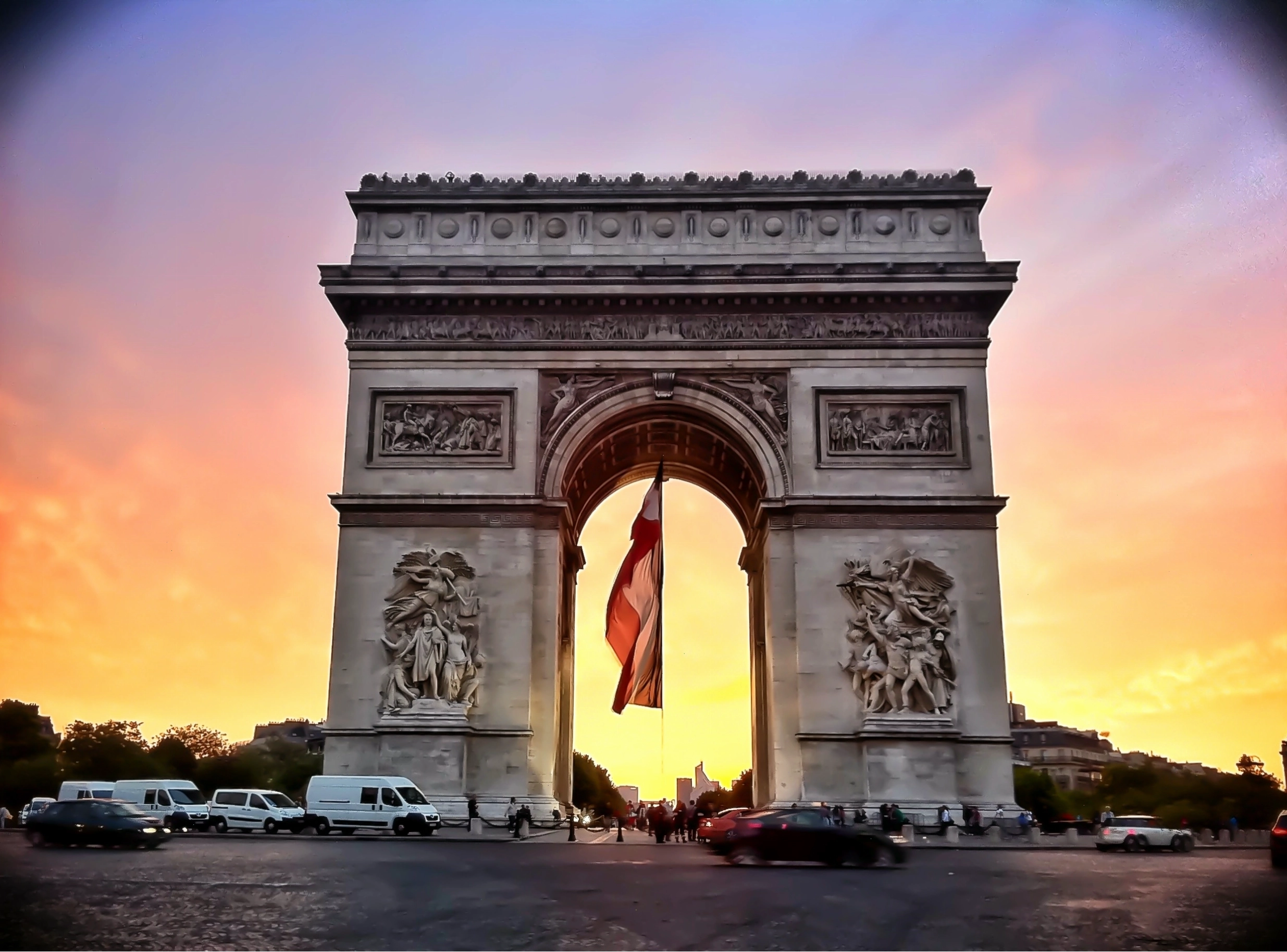 Khải Hoàn Môn Paris biểu tượng của nước Pháp