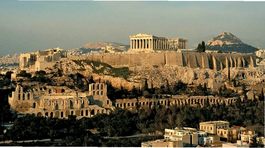 Sân vận động Panathenaic với kiến trúc bằng đá cẩm thạch
