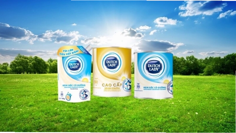 Thưởng thức sữa tươi Cô Gái Hà Lan mỗi ngày