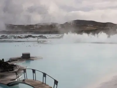 Chiêm ngưỡng Blue Lagoon điểm đến nghỉ dưỡng mơ ước