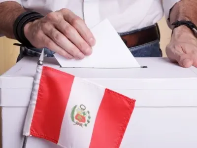Chính trị Peru và những biến động lớn trong đời sống xã hội