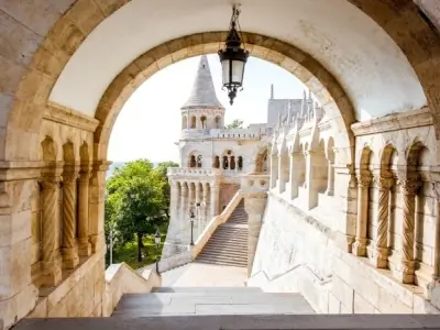 Fisherman's Bastion tòa thành đẹp trong truyện cổ tích