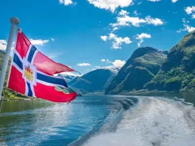 Vẻ đẹp tráng lệ của Fjords of Norway làm say lòng người