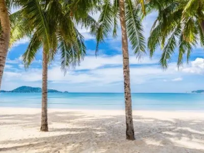 Patong Beach Phuket thiên đường biển sôi động tại Thái Lan