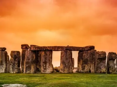 Khám phá Stonehenge di tích lịch sử bí ẩn hàng nghìn năm