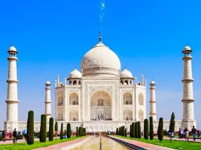 Khám phá Taj Mahal biểu tượng lãng mạn và lịch sử thế giới