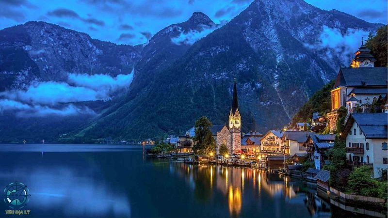 Ngôi làng Hallstatt