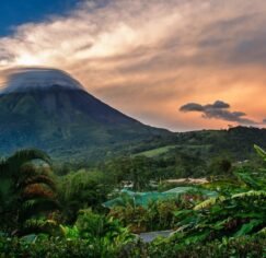 Costa Rica: Thiên đường du lịch sinh thái